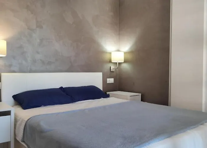 Lumi Sol Playa Del Ingles Апартаменты *